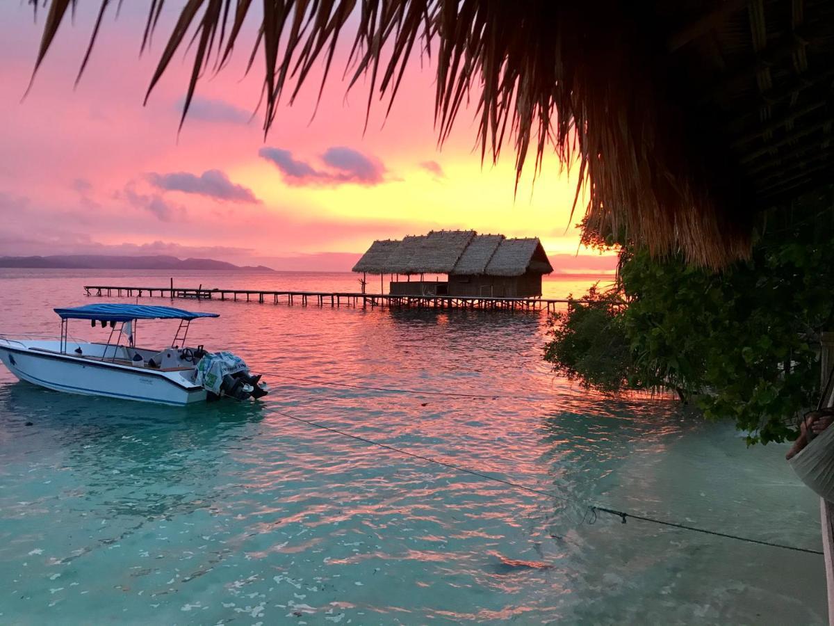 Tabari Dive Lodge Pulau Mansuar Экстерьер фото