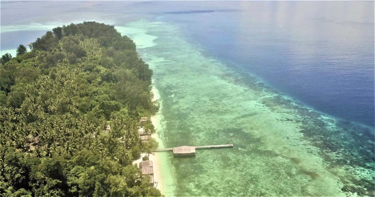 Tabari Dive Lodge Pulau Mansuar Экстерьер фото